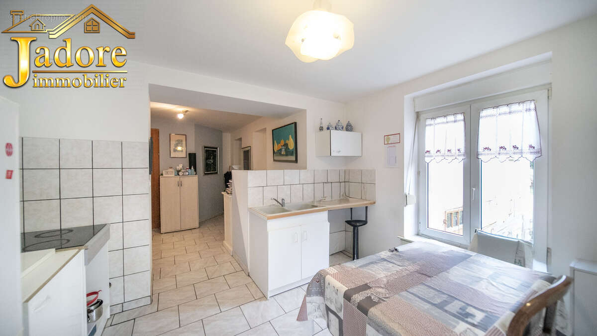 Appartement à SENONES