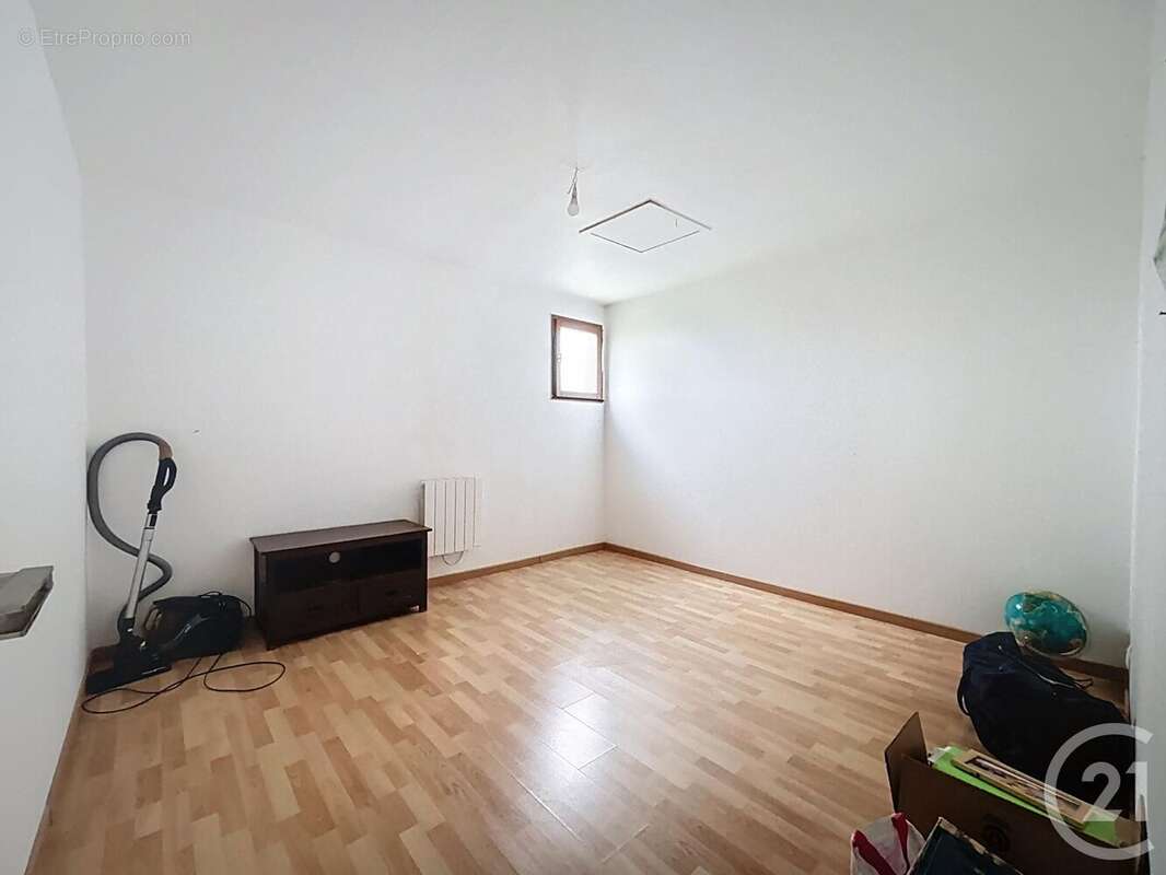 Maison à SAINT-VALERIEN