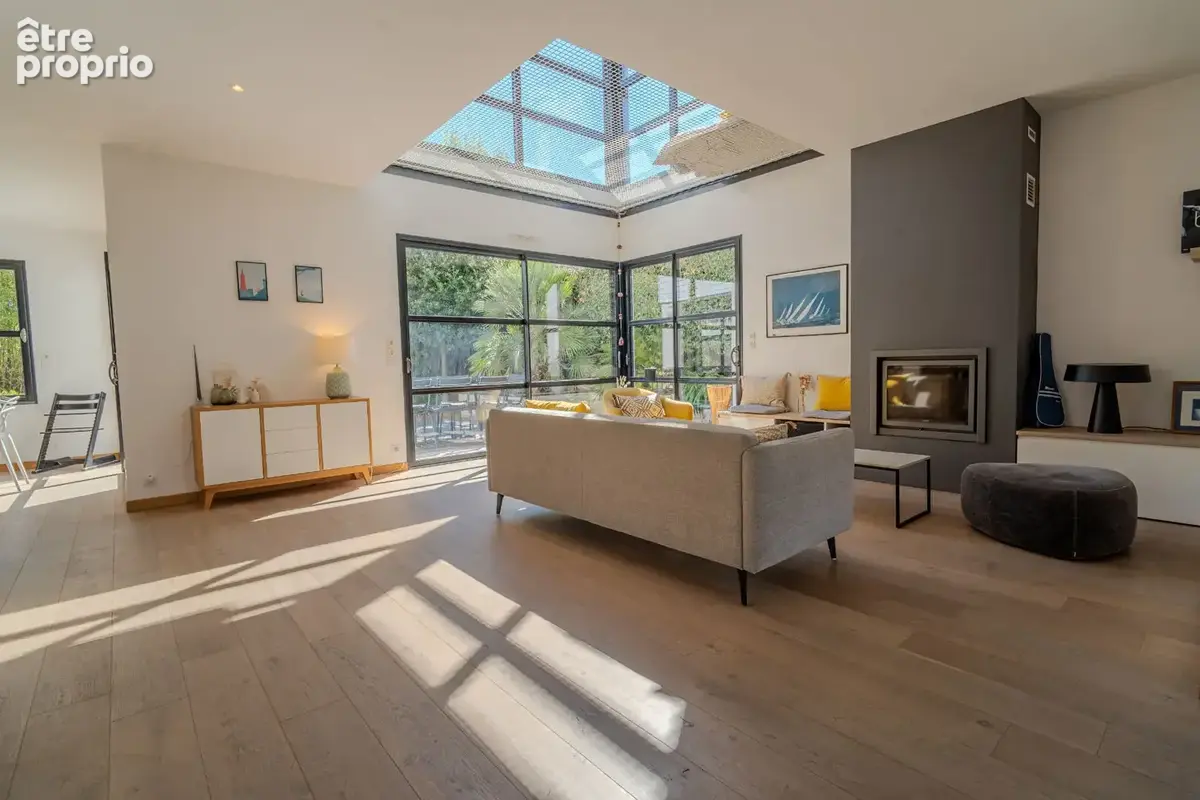 Photo Maison à Larmor-Plage au prix de 967 200€