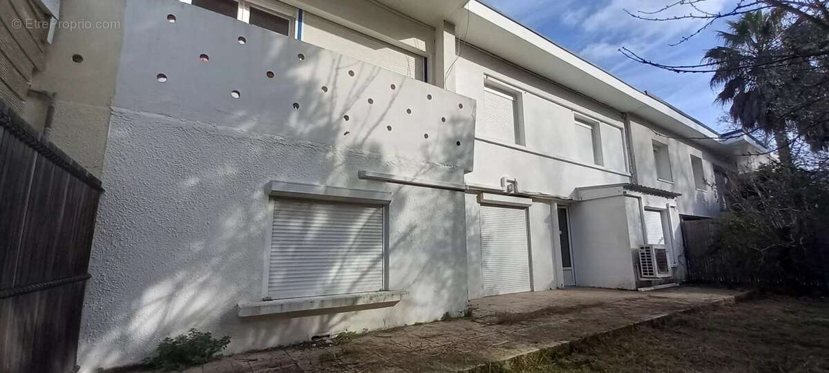Maison à PESSAC