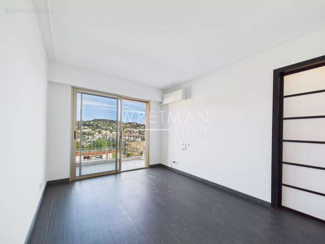 Appartement à LE CANNET