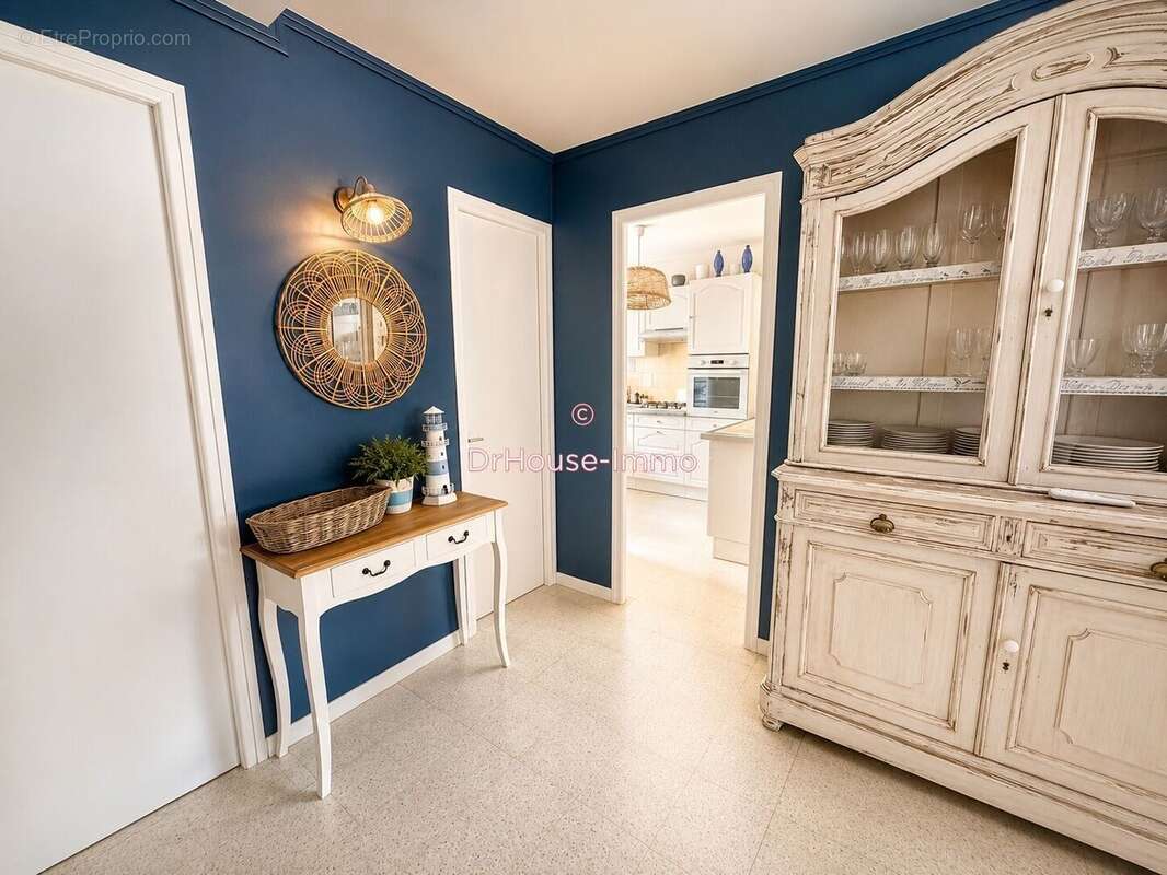 Appartement 65 m² à Fleury  - photo 8