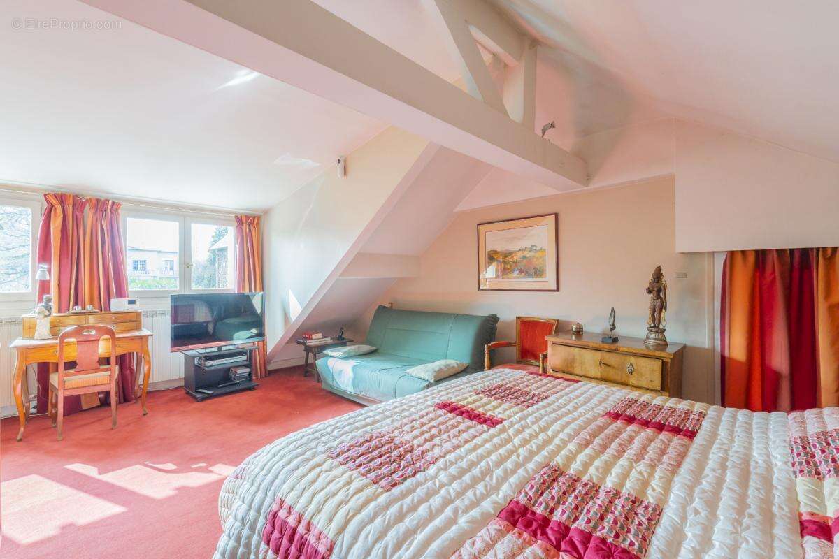 Maison à VAUCRESSON