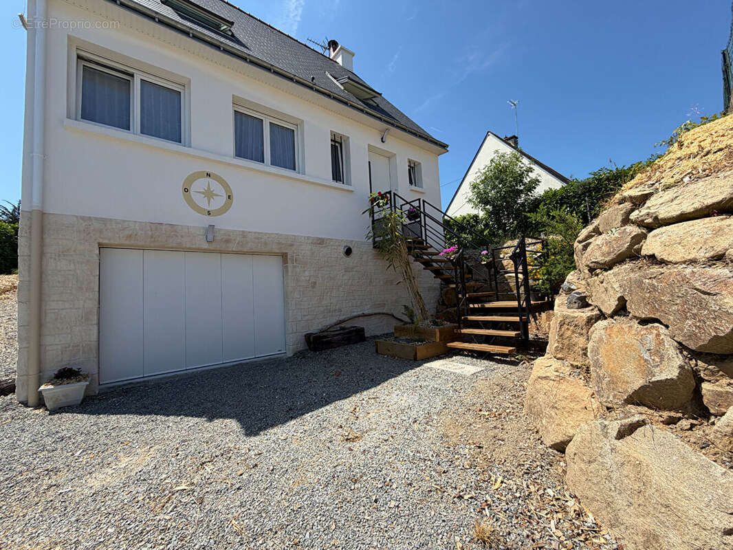 Maison à QUIMPERLE