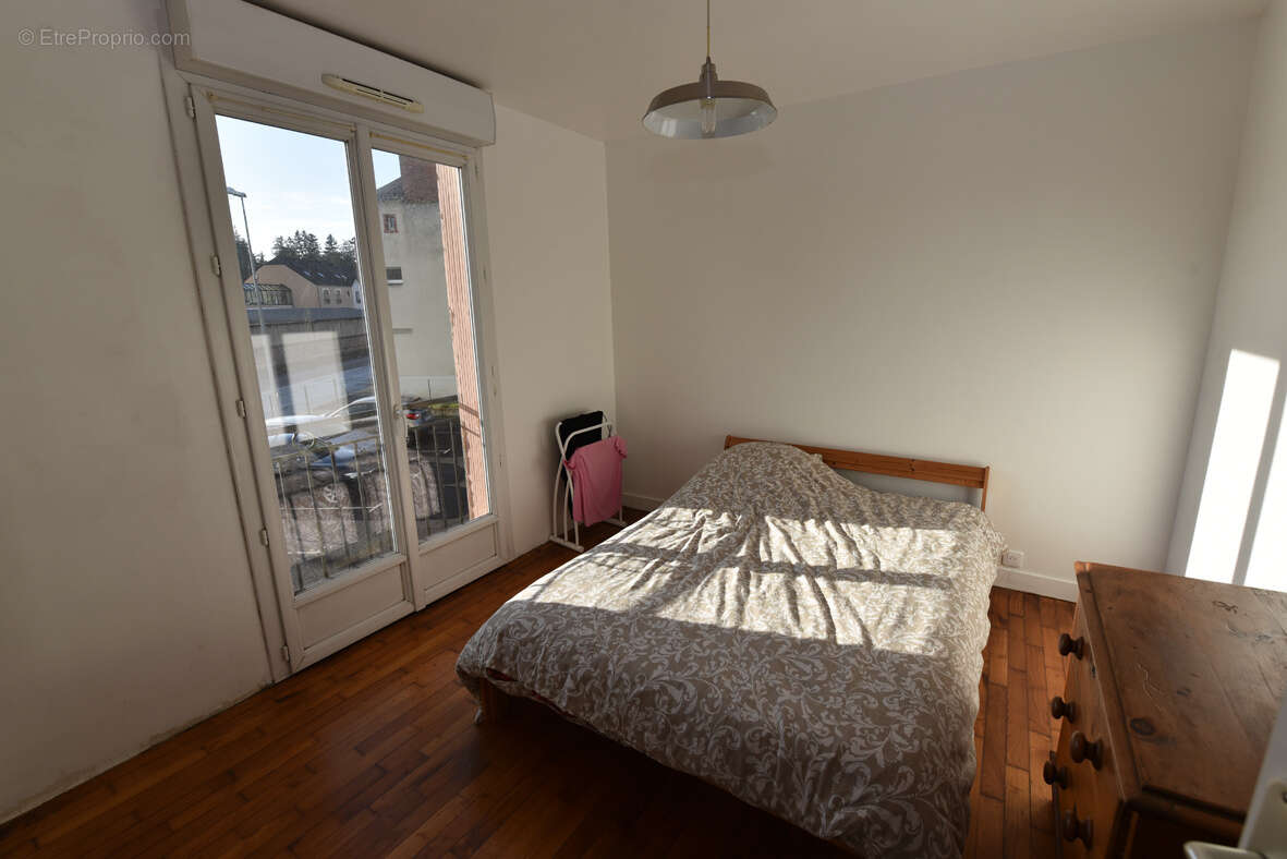 Appartement à SAINT-MEEN-LE-GRAND