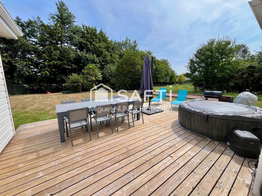 Maison 147 m² à Renneville  - photo 6