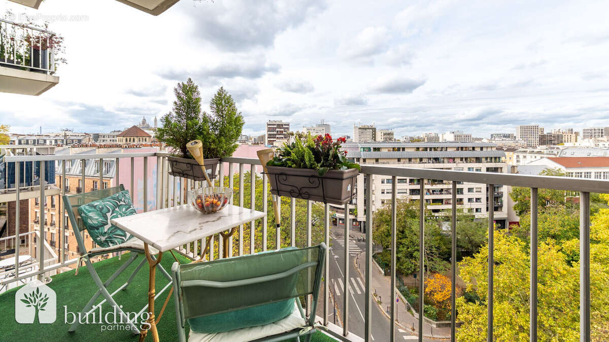 Appartement à PARIS-18E
