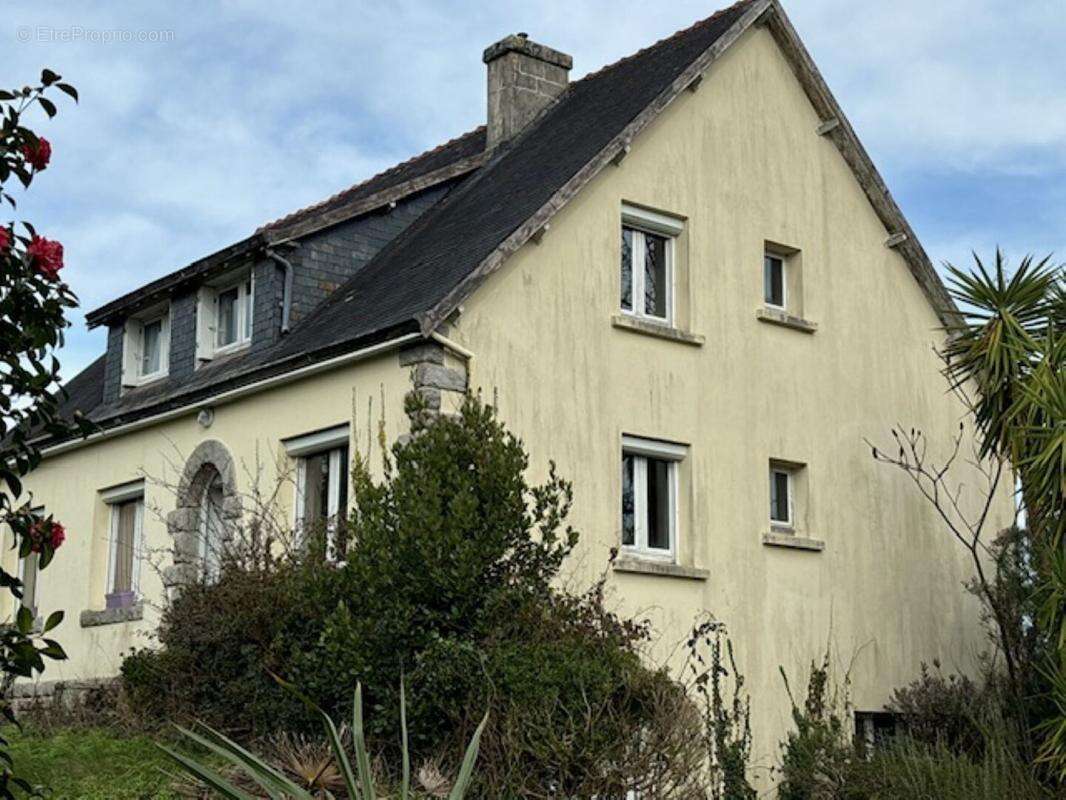 Maison à PLOMELIN