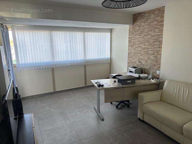 Appartement 74m² à JUAN LES PINS - photo 3
