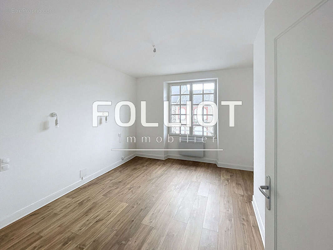 Maison à SAINT-JEAN-LE-THOMAS