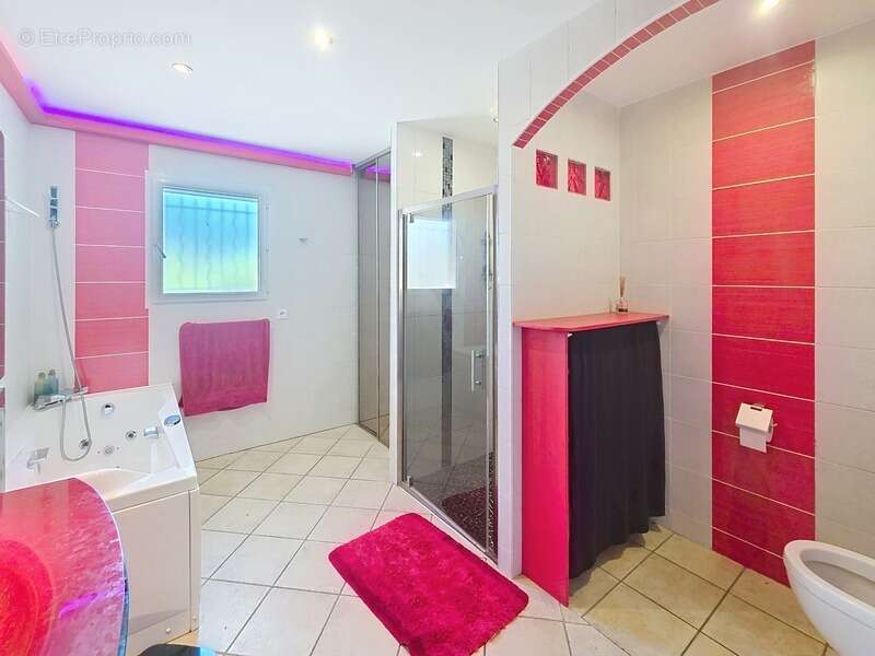 Maison familiale 4 chambres – Très bon état – Économe en énergie/Géothermie – Diconne (71330) - photo 8