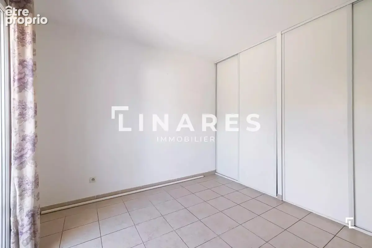 LA PALAMA - Villa T7 de 155m2 - Piscine - Terrain de 576 m2 - 13013 Château-Gombert - photo 6