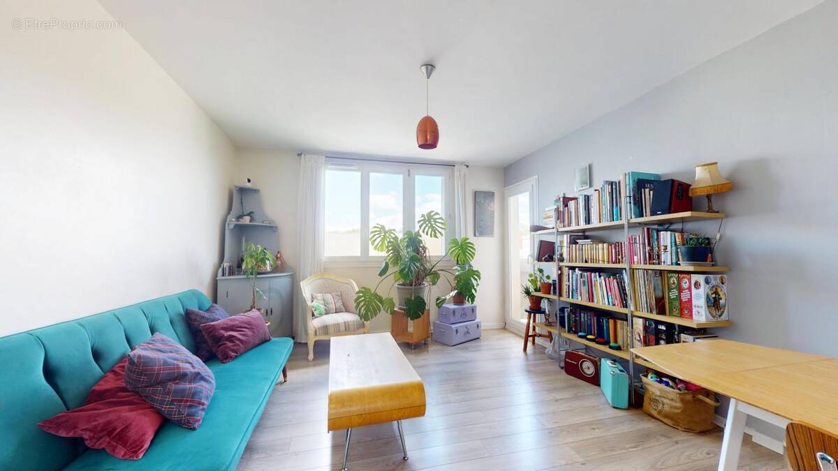 Appartement à CALUIRE-ET-CUIRE