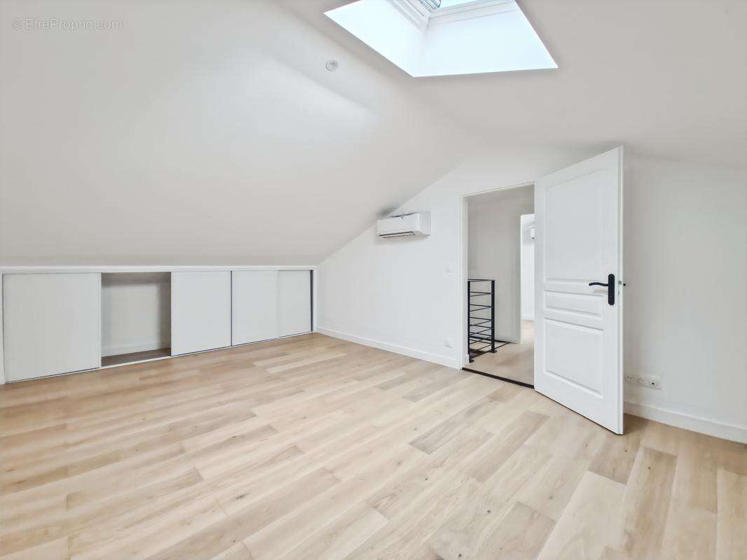 Appartement - photo 11