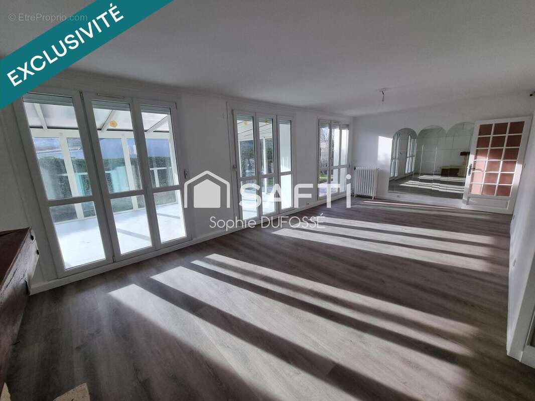 Photo 3 - Maison à LIVRY-SUR-SEINE