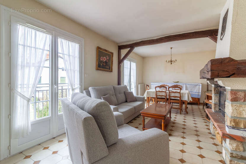 Maison à NOUAN-LE-FUZELIER