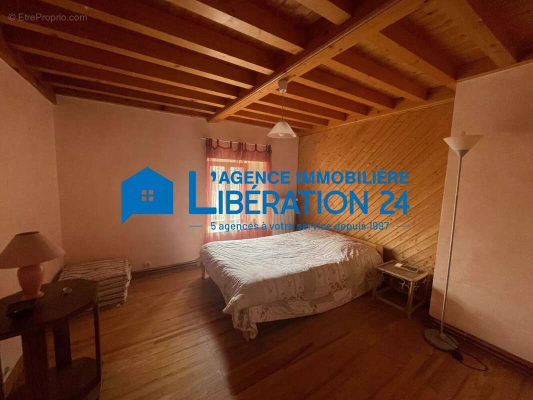 Maison à CRAPONNE-SUR-ARZON