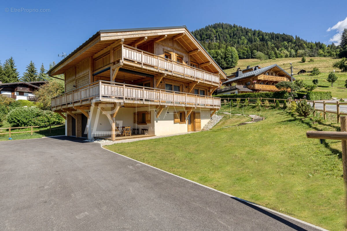 Maison à PRAZ-SUR-ARLY