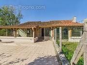 Maison à BERTRIC-BUREE