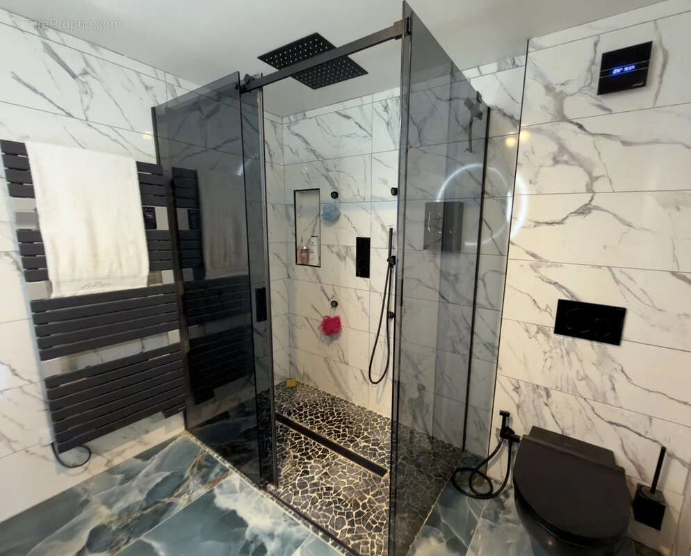Appartement neuf de 56 m2 meubler à Saint-Maximin-la-Sainte-Baume - photo 11