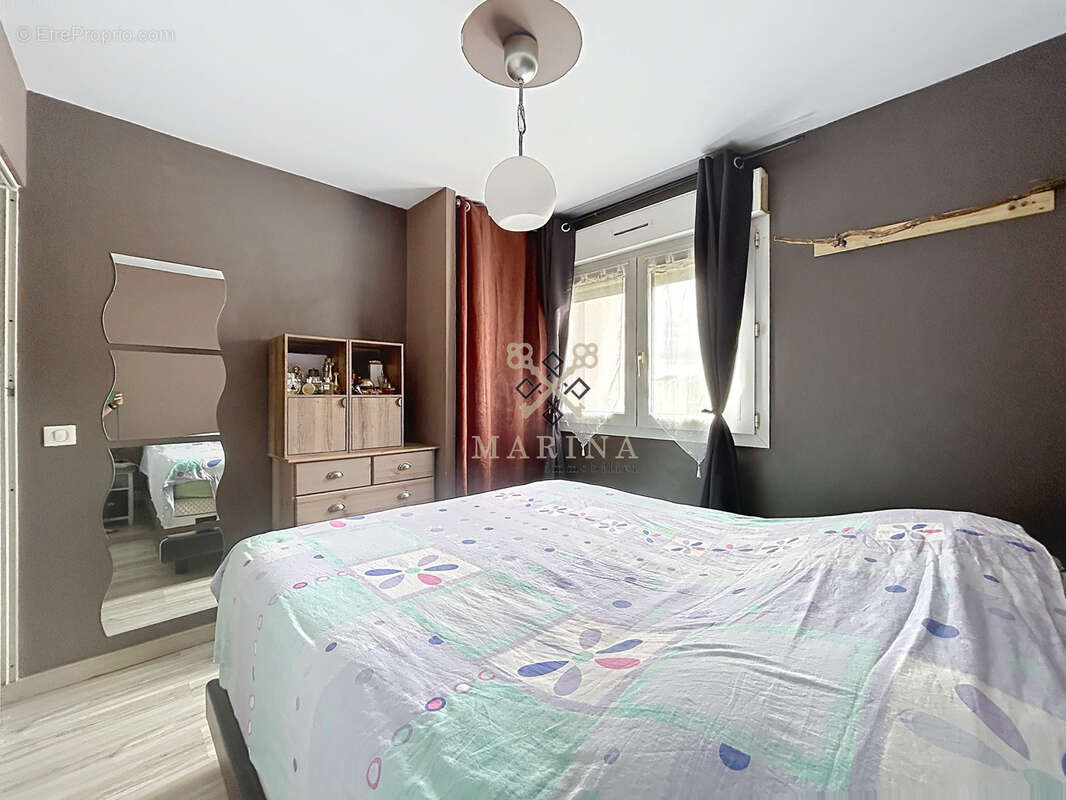 Appartement t2 - dernier etage - porto-vecchio - photo 7