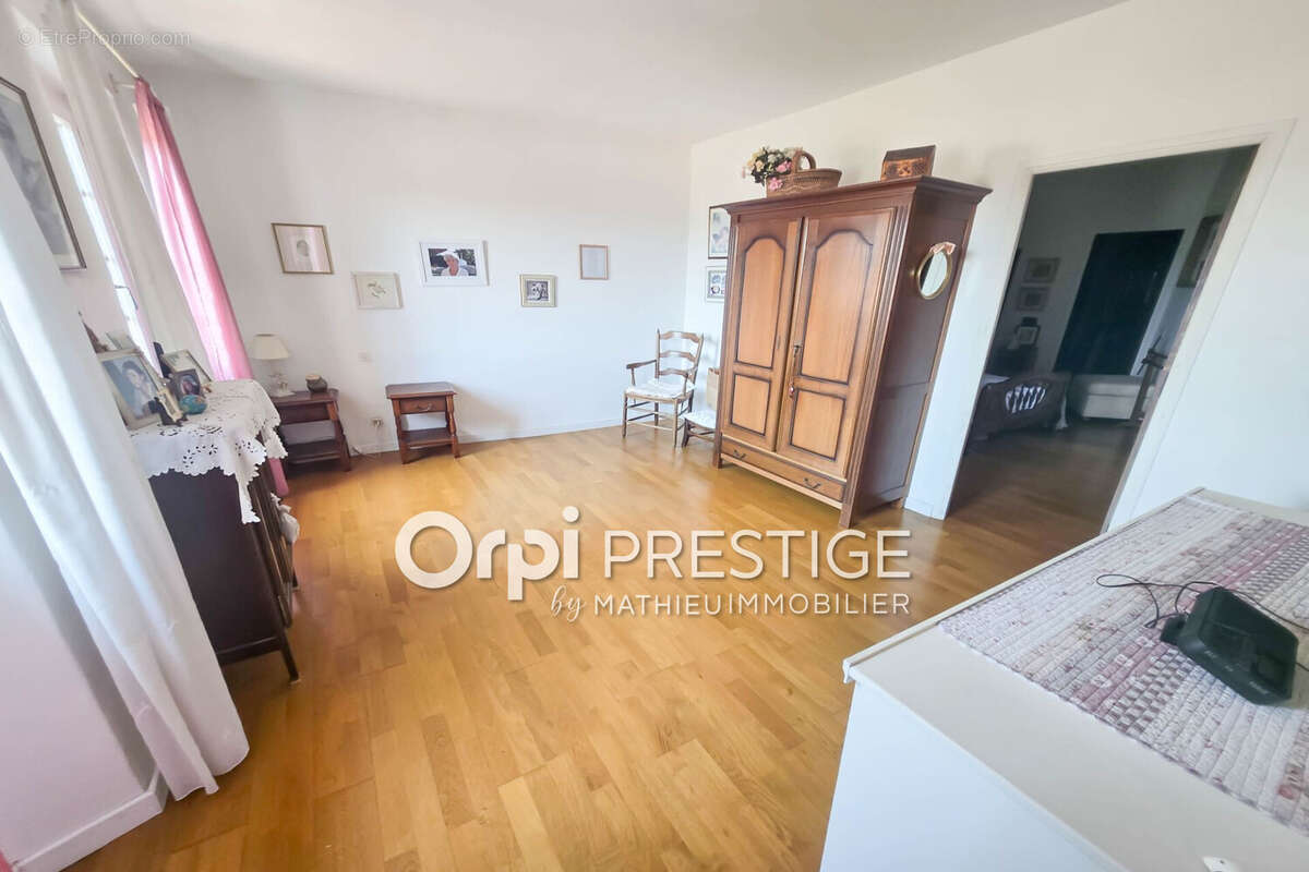 Maison 96 m² à Biot  - photo 6