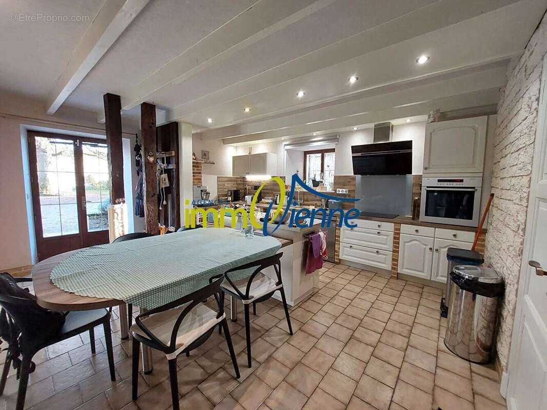 Maison à VANCAIS