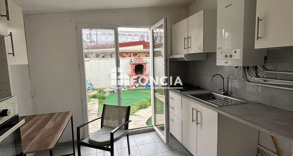 Maison à GOUSSAINVILLE