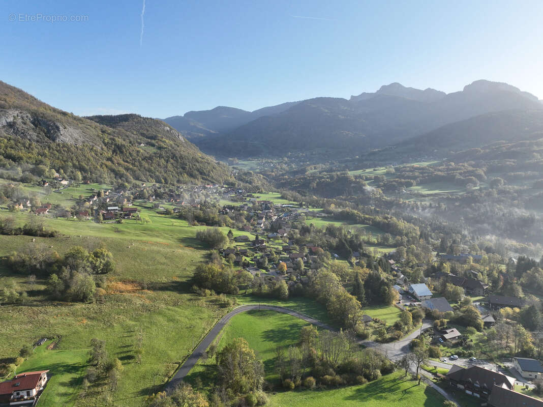 Appartement à SAINT-JEOIRE