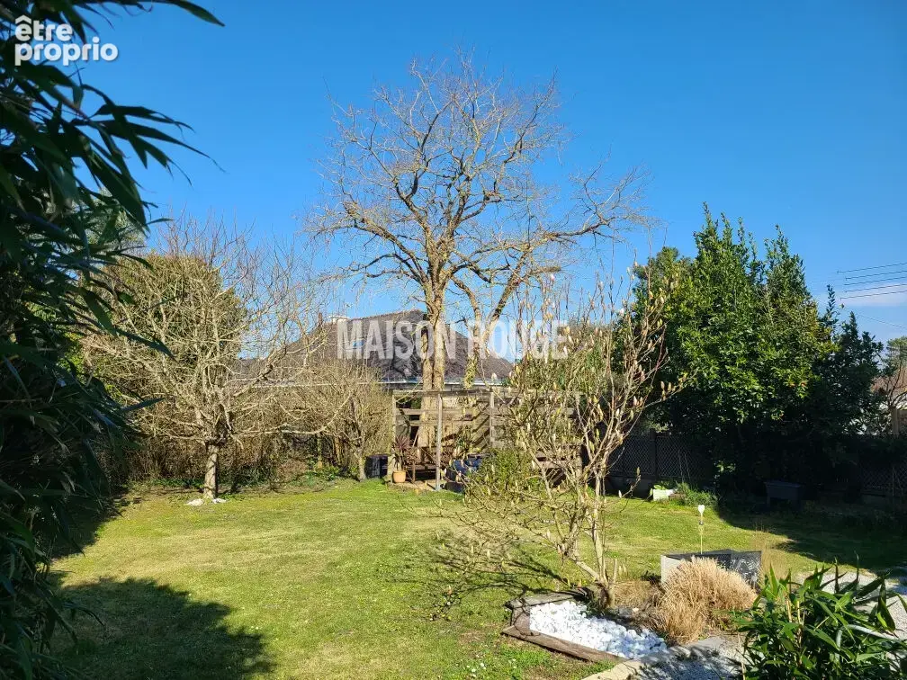 Maison de caractère - Charme et modernité - proximité des écoles et sentiers côtiers - photo 18