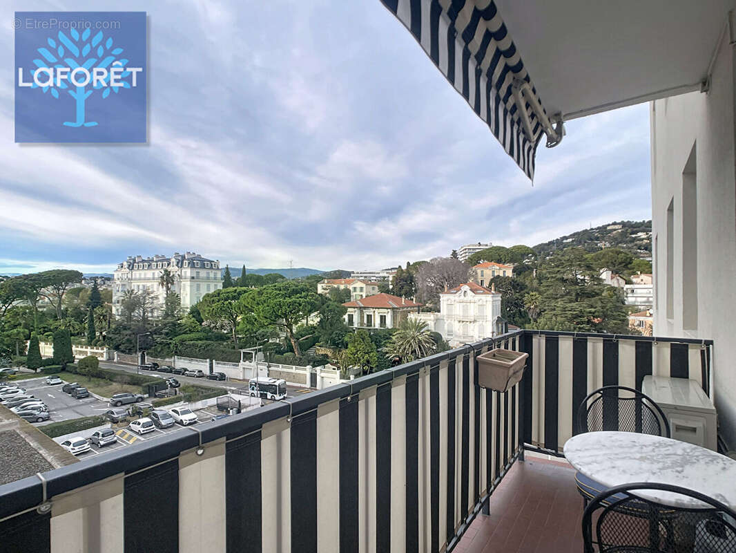 Appartement à CANNES