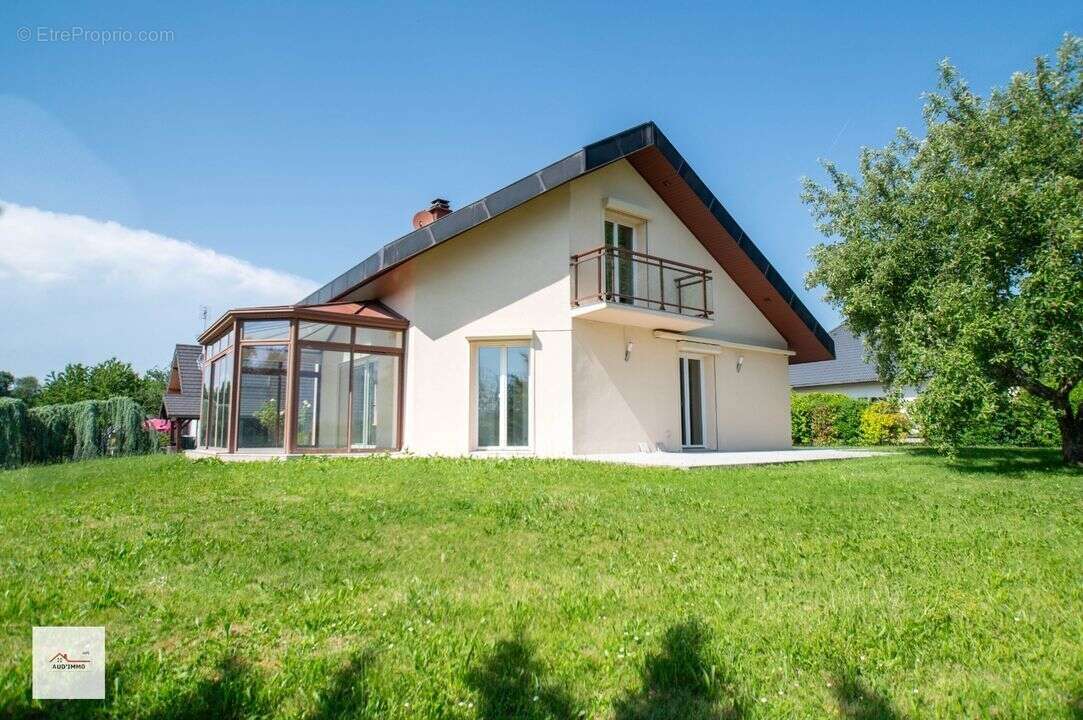 Maison à CONTAMINE-SUR-ARVE