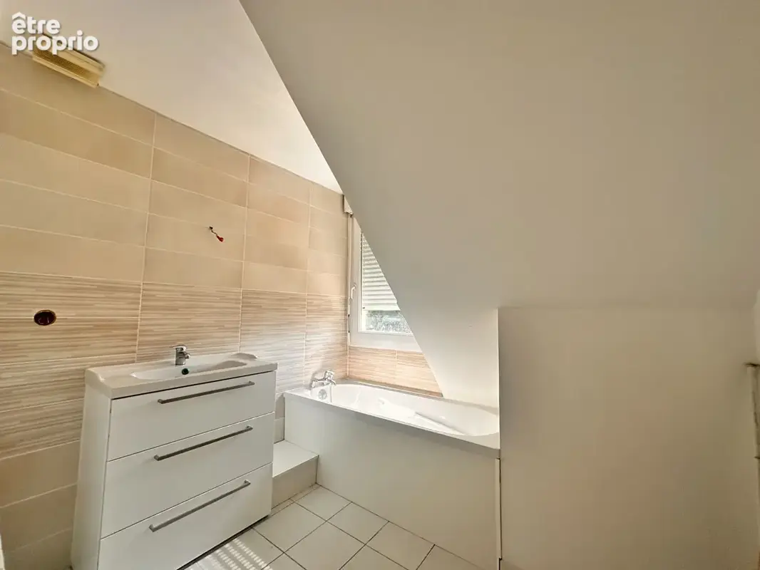 Maison aubigny sur nere - 5 pièce(s) - 107 m2 - photo 8