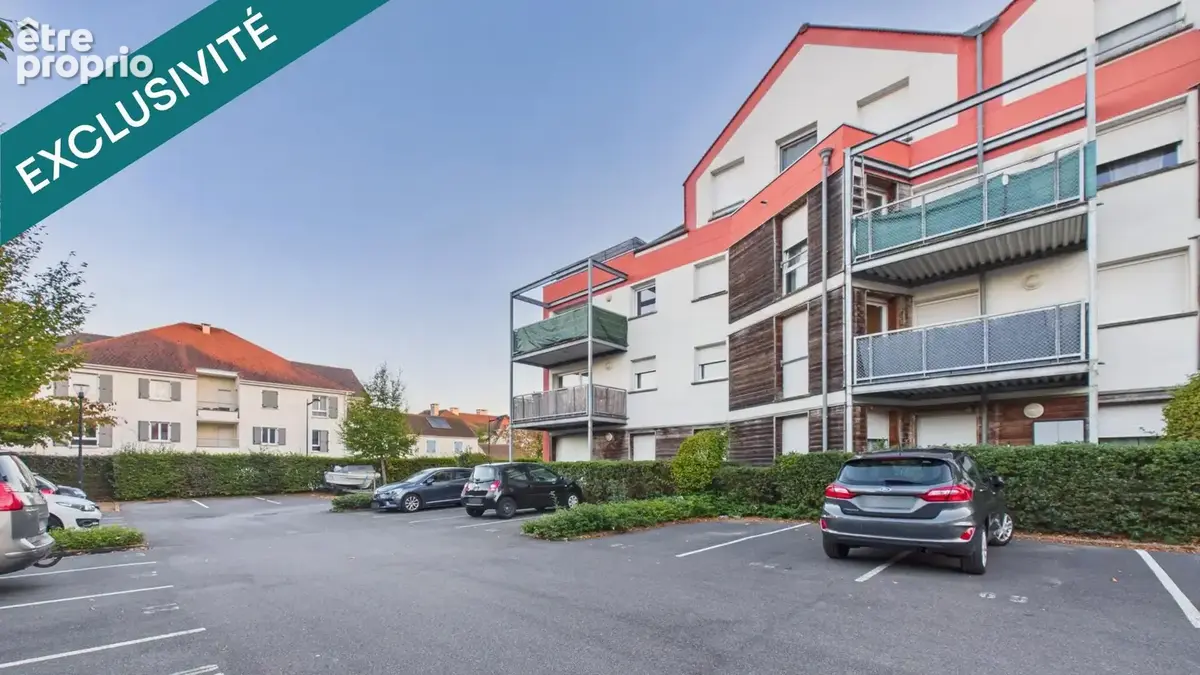 Photo 1 - Appartement à SAINT-PIERRE-DU-PERRAY