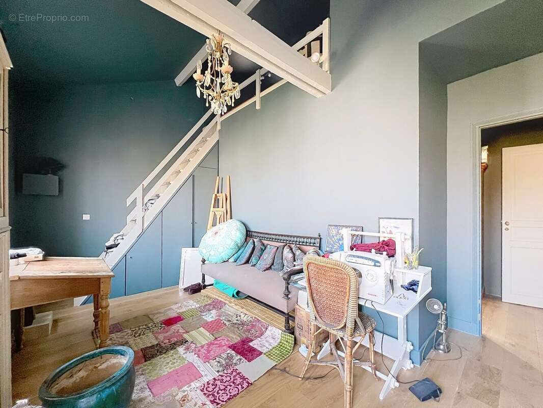 Appartement à GARCHES