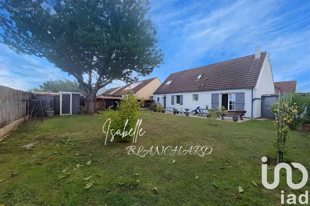 Photo 1 - Maison à OISSERY