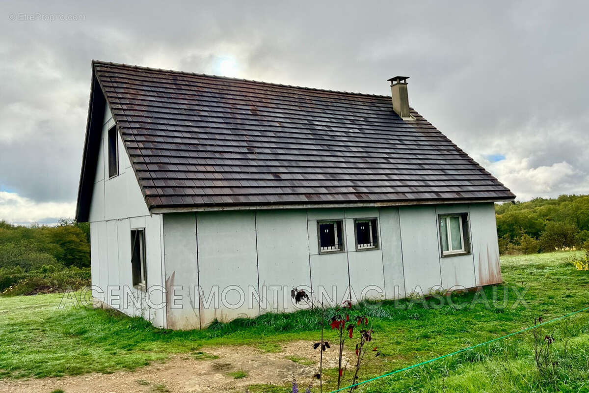 Maison à SAINT-ESTEPHE