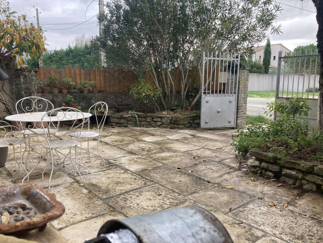 Maison à LA BEGUDE-DE-MAZENC