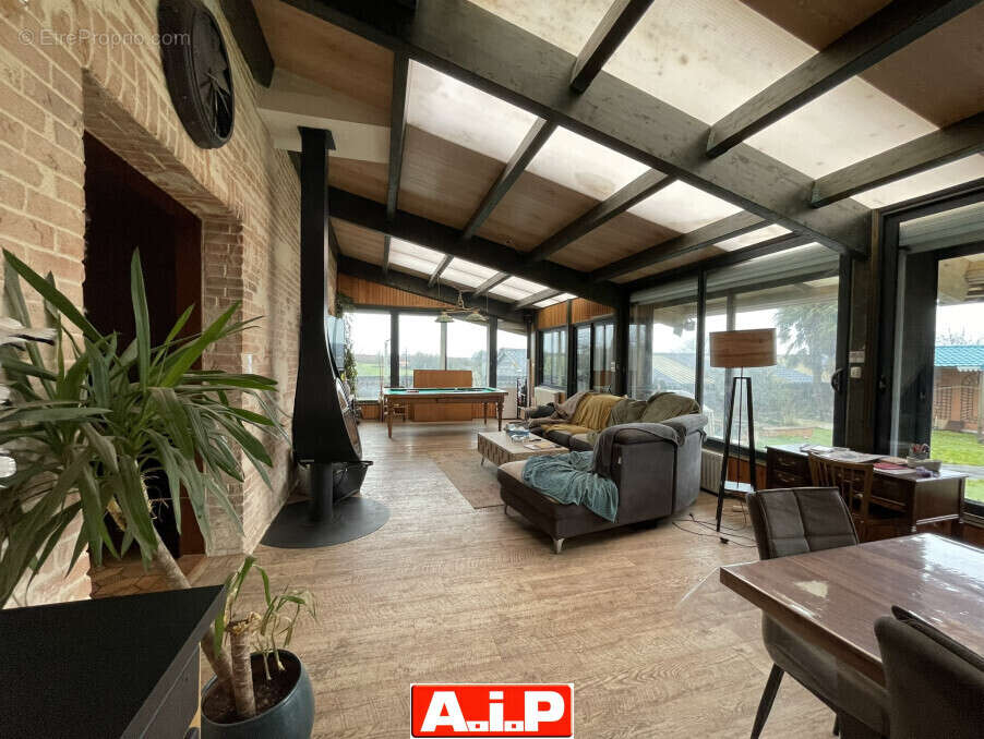 Maison à SAINT-MESMIN