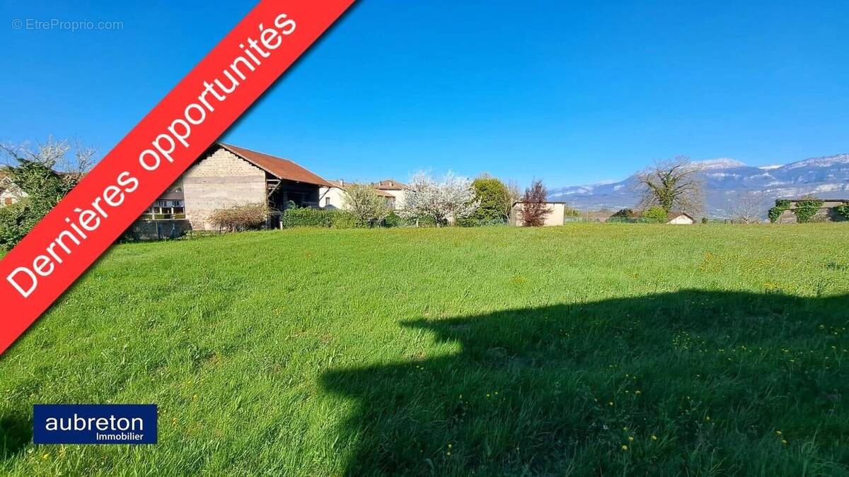 Appartement à CHARNECLES