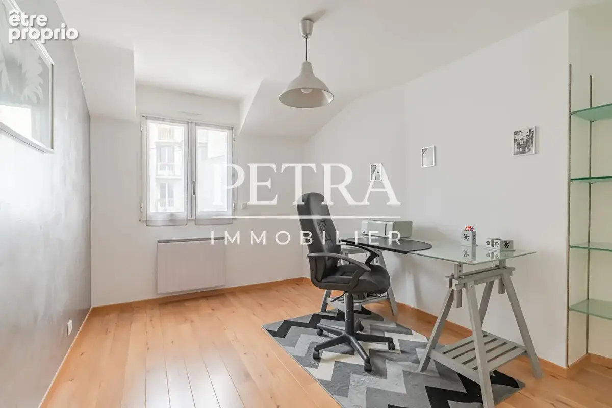 Maison 190 m² - centre ville - jardin - terrasse - garage - photo 11