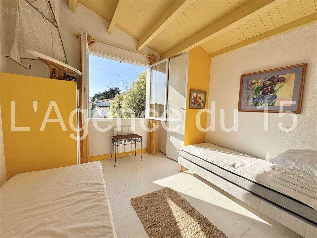 Maison à LES PORTES-EN-RE