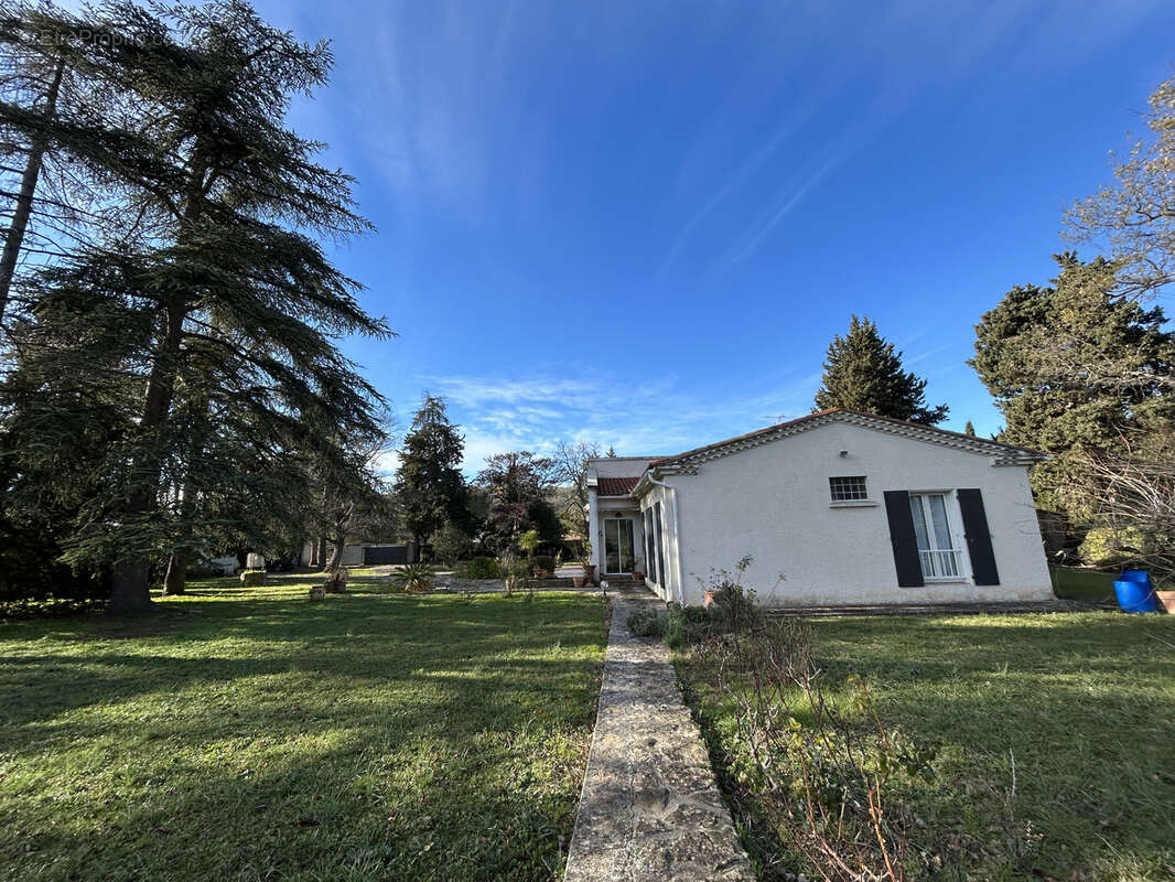 Maison à VERZEILLE