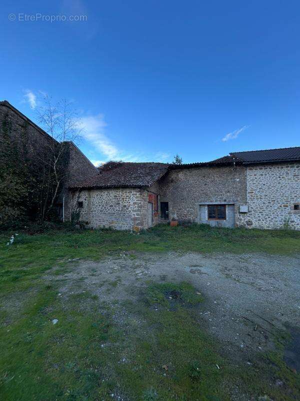 Maison à vendre 2 pièces BESSINES SUR GARTEMPE (87) - photo 16