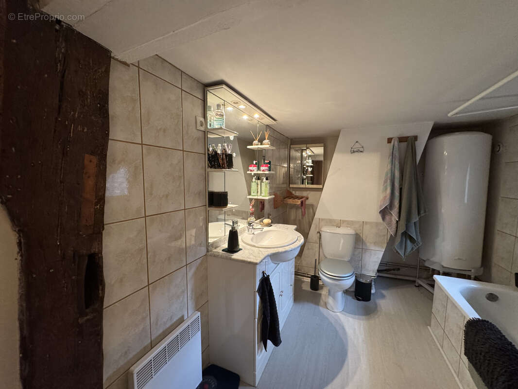 Appartement à HOUDAN