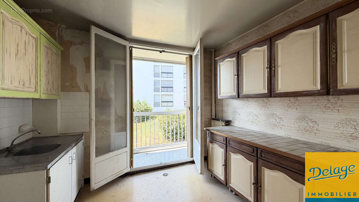Appartement 76 m² à Limoges  - photo 5