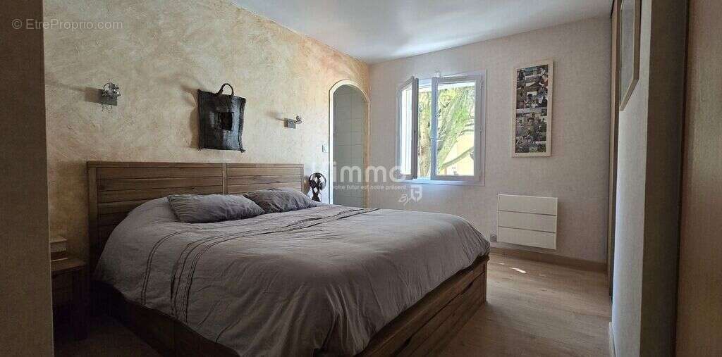 Maison à SAINT-SELVE