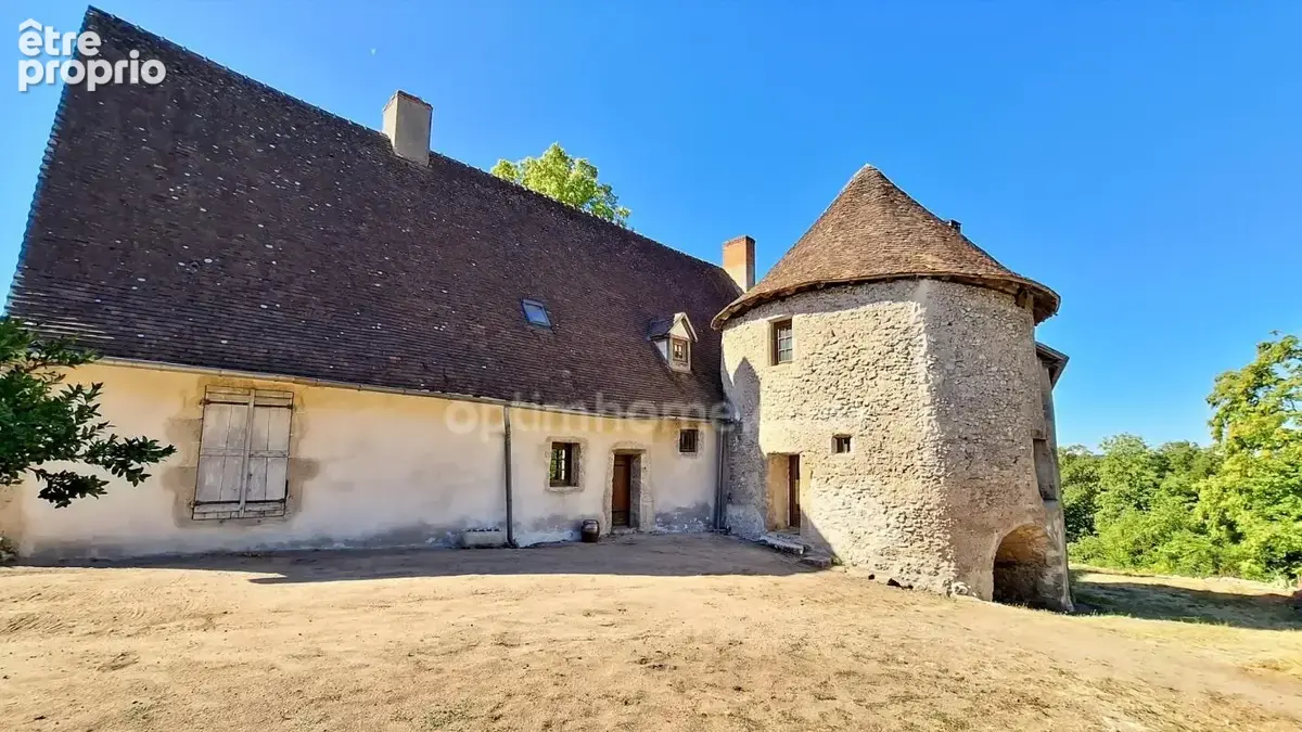Maison à CHAVROCHES