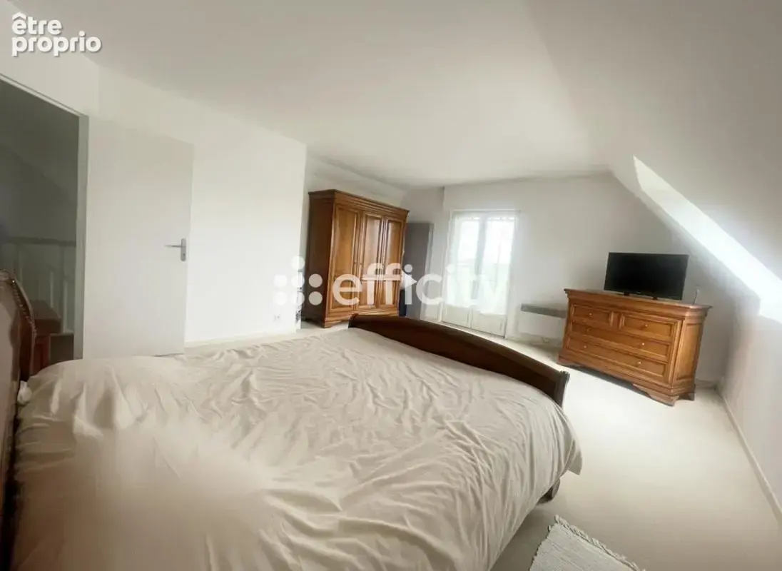 Maison 6 pièces 210 m² à vendre à Phalempin (59133) - photo 22