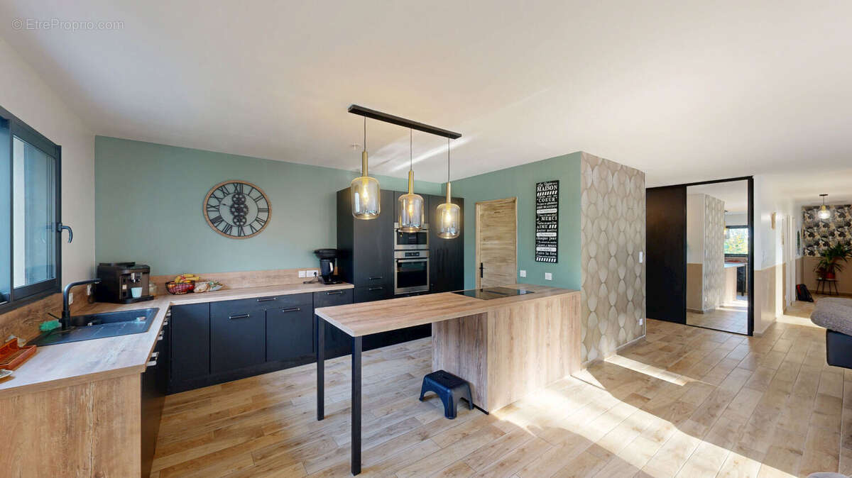 Maison à FONTAINE-LA-MALLET